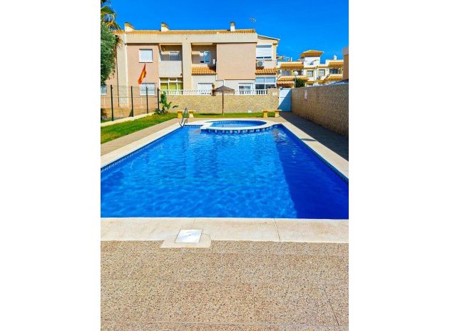 Herverkoop - Terraced house - Torrevieja - Aguas Nuevas