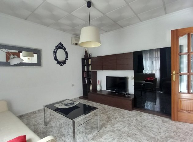 Resale - Town House - Los Montesinos