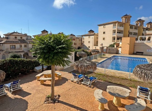 Wiederverkauf - Town House - Orihuela Costa - Lomas de Cabo Roig