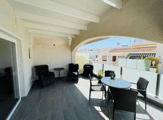 Reventa - Villa - Orihuela Costa - Playa Flamenca