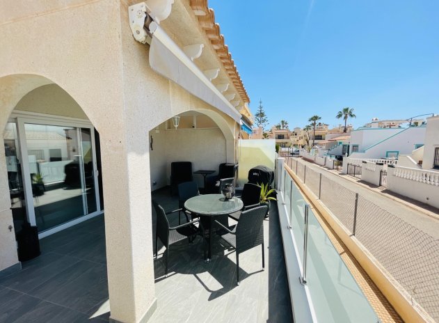 Reventa - Villa - Orihuela Costa - Playa Flamenca