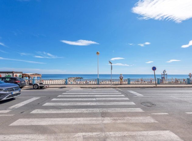 Wiederverkauf - Wohnung - Torrevieja - Playa de los locos