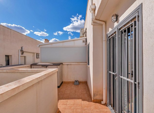 Resale - Terraced house - Orihuela Costa - Los Dolses