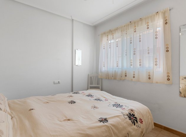 Resale - Apartment / flat - Orihuela