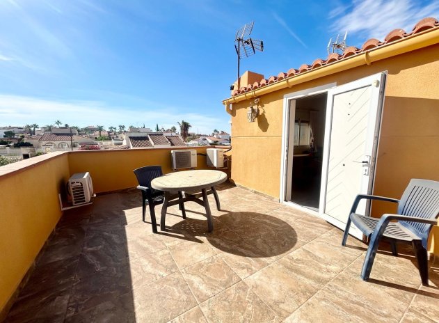 Resale - Villa - Torrevieja - El Chaparral