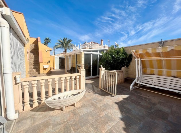 Resale - Villa - Torrevieja - El Chaparral