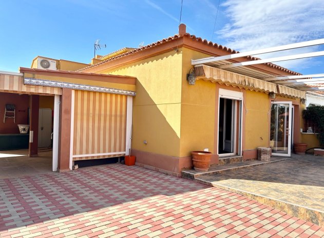 Reventa - Villa - Torrevieja - El Chaparral