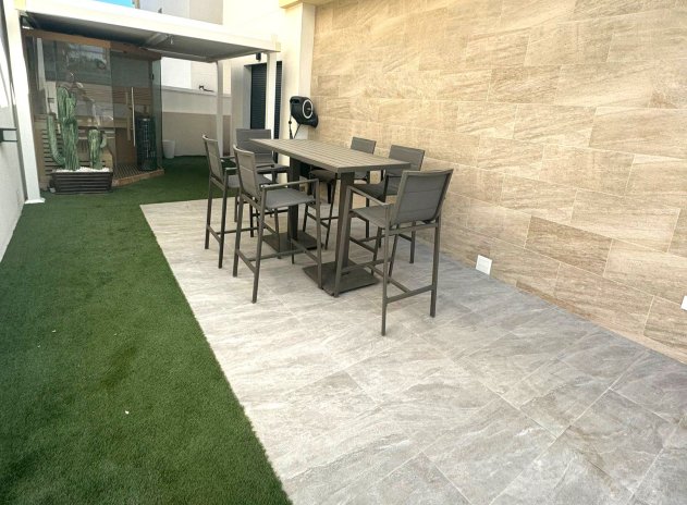 Wiederverkauf - Villa - Los Montesinos