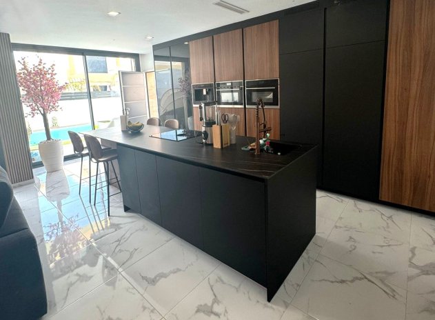 Wiederverkauf - Villa - Los Montesinos