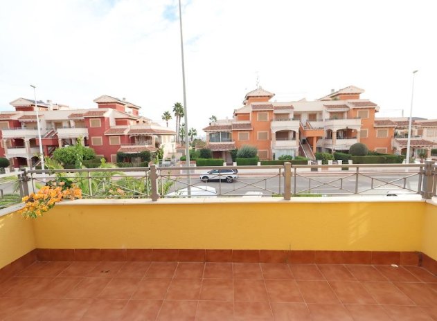 Wiederverkauf - Terraced house - Orihuela Costa - Punta Prima