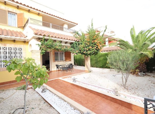 Wiederverkauf - Terraced house - Orihuela Costa - Punta Prima