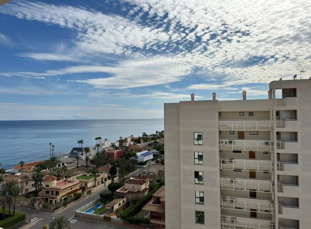 Resale - Apartment / flat - Torrevieja - La Veleta