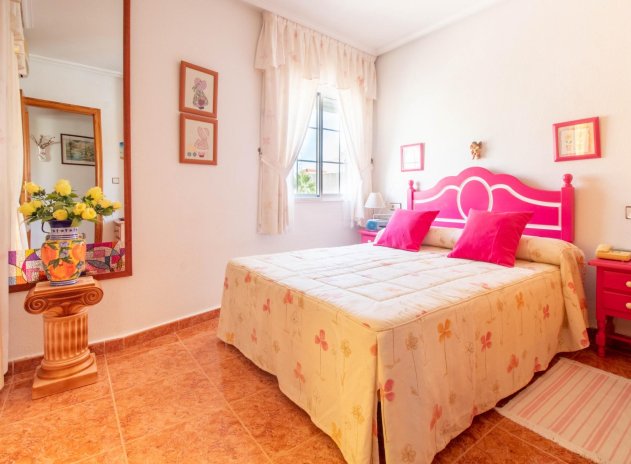 Resale - Terraced house - Orihuela Costa - La Regia