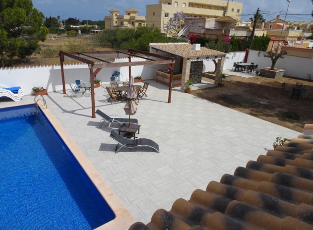 Reventa - Villa - Orihuela Costa - Lomas de Cabo Roig