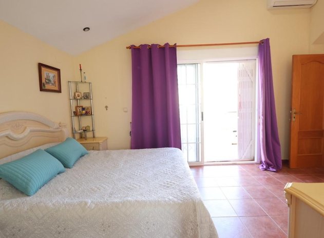 Reventa - Villa - Orihuela Costa - Playa Flamenca