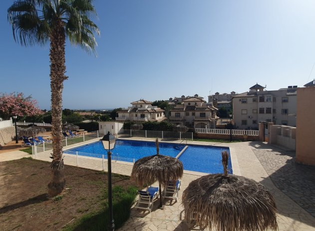 Herverkoop - Appartement / flat - Orihuela Costa - Lomas de Cabo Roig