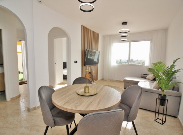 Herverkoop - Appartement / flat - Playa Flamenca