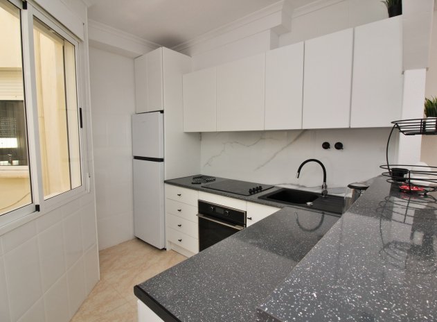 Herverkoop - Appartement / flat - Playa Flamenca