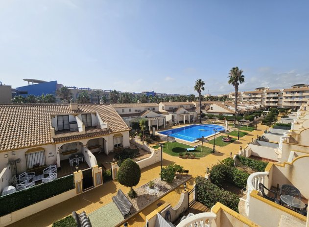 Herverkoop - Town House - Cabo Roig