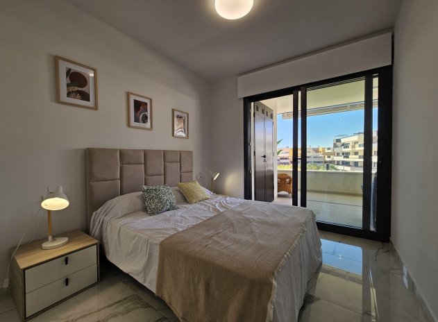 Reventa - Apartamento / piso - Playa Flamenca