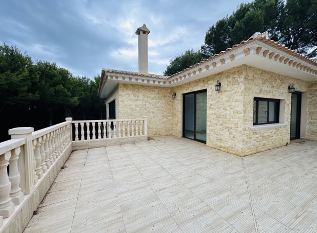 Resale - Villa - Dehesa de Campoamor - Dehesa de campoamor