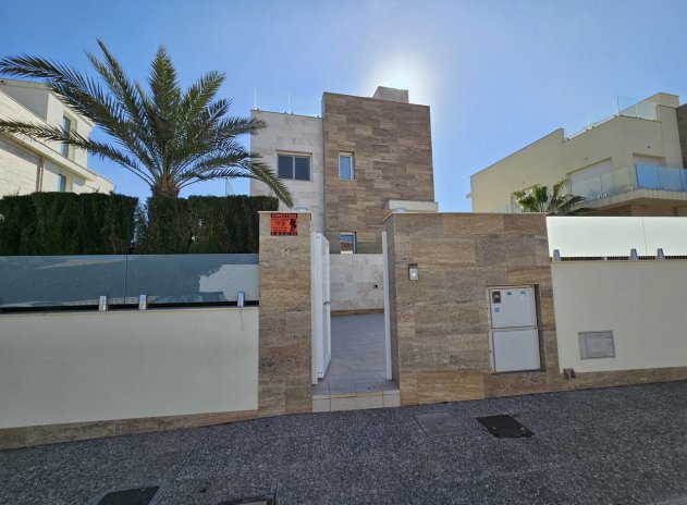 Reventa - Villa - La Zenia