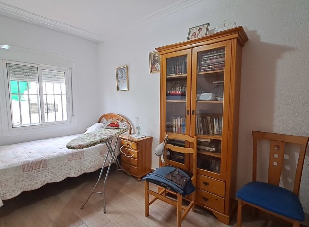 Reventa - Casa adosada - Benijofar