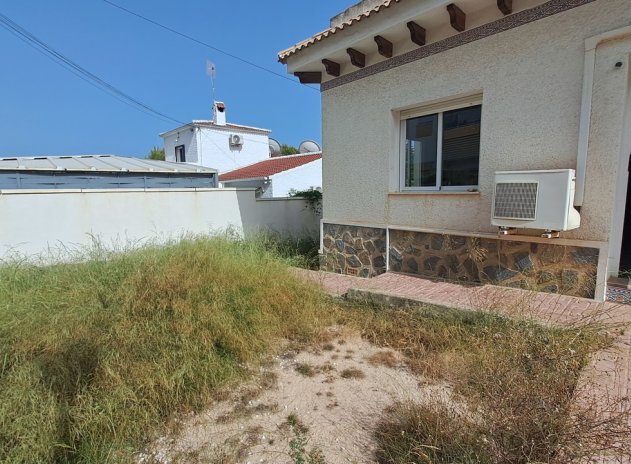 Wiederverkauf - Villa - Villamartin - Villamartín