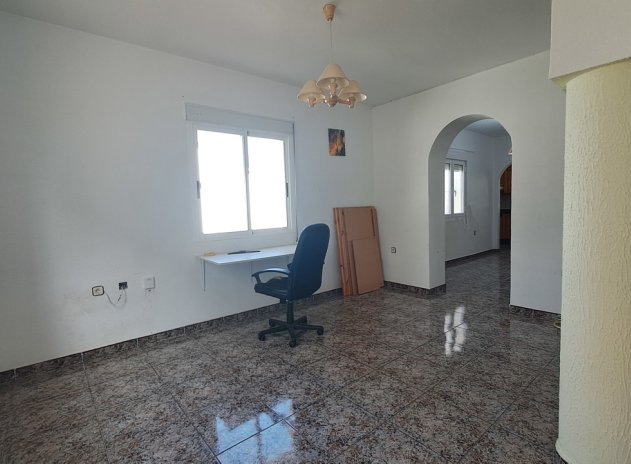 Wiederverkauf - Villa - Villamartin - Villamartín