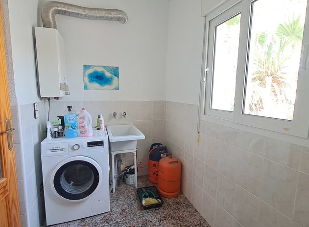 Wiederverkauf - Villa - Villamartin - Villamartín