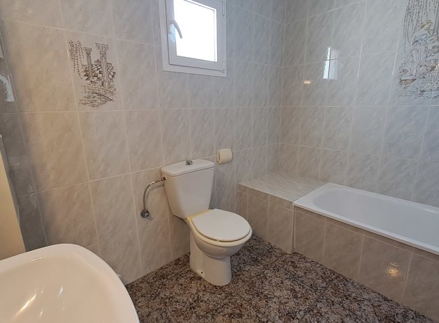 Wiederverkauf - Villa - Villamartin - Villamartín