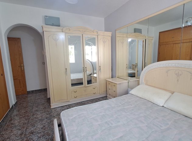 Wiederverkauf - Villa - Villamartin - Villamartín