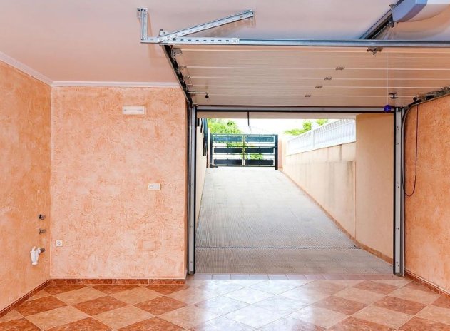 Reventa - Casa adosada - Los Altos