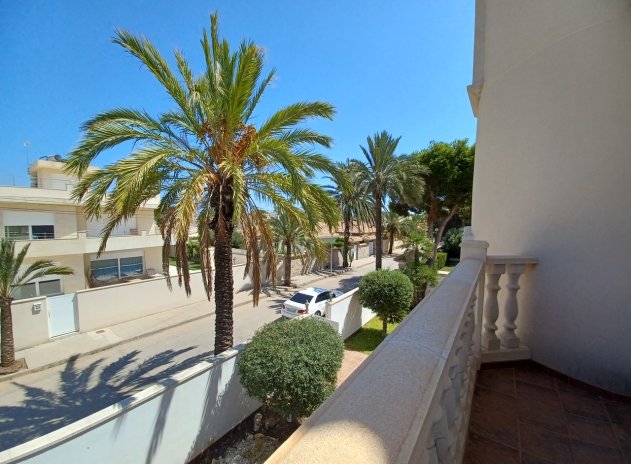 Wiederverkauf - Villa - Cabo Roig