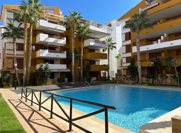 Herverkoop - Appartement / flat - Torrevieja - Punta Prima