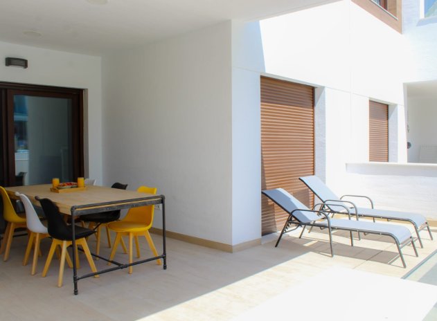 Herverkoop - Appartement / flat - Torrevieja - Los Balcones