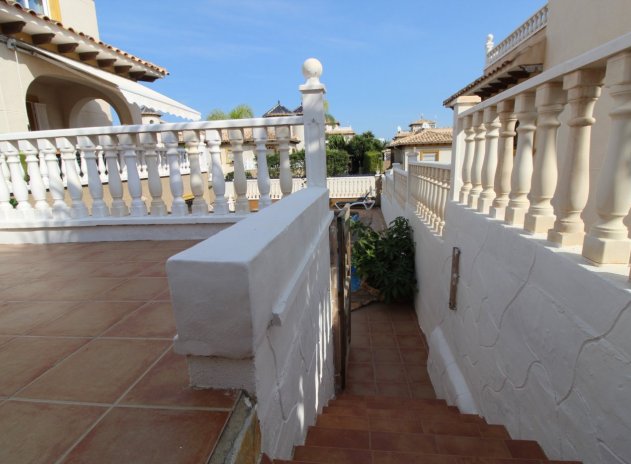 Herverkoop - Villa - Orihuela Costa - La Zenia