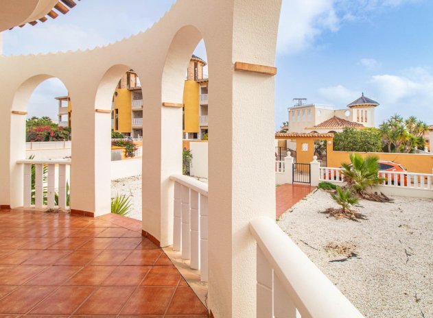 Herverkoop - Villa - Orihuela Costa - Lomas de Cabo Roig