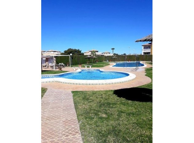 Resale - Villa - Villamartin - Villamartín