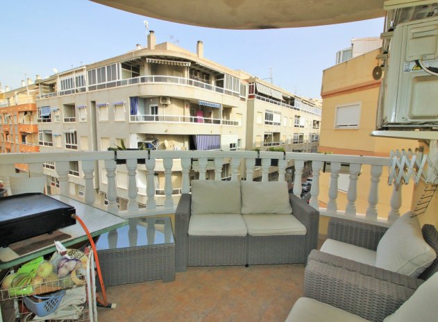 Reventa - Apartamento / piso - Torrevieja