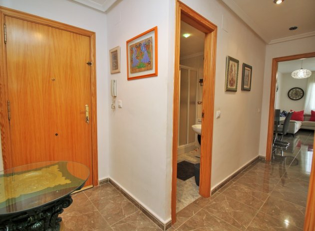 Reventa - Apartamento / piso - Torrevieja