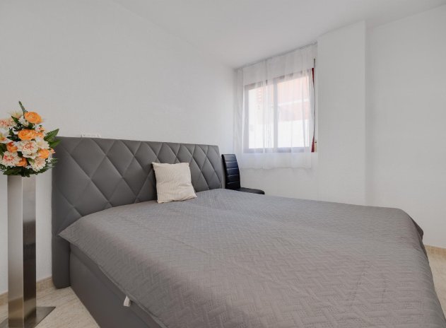 Wiederverkauf - Wohnung - Torrevieja - Playa del Cura