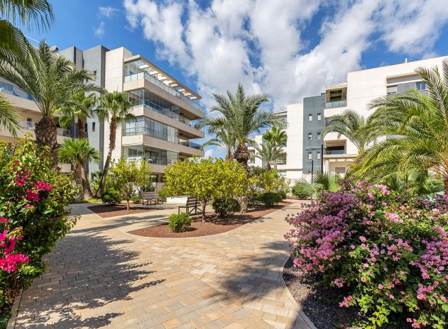 Resale - Apartment / flat - Orihuela Costa - Villamartín