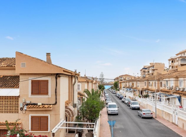 Resale - Apartment / flat - Torrevieja - Cabo cervera