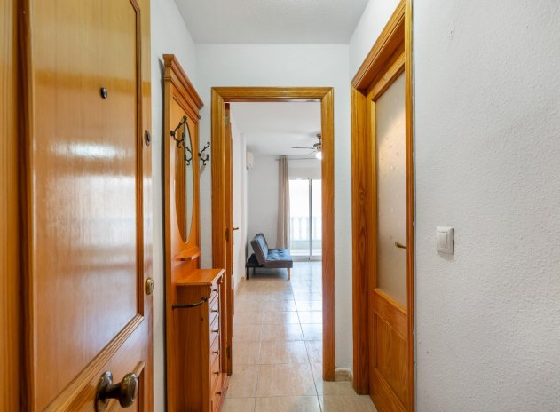 Wiederverkauf - Wohnung - Torrevieja - Playa del Cura