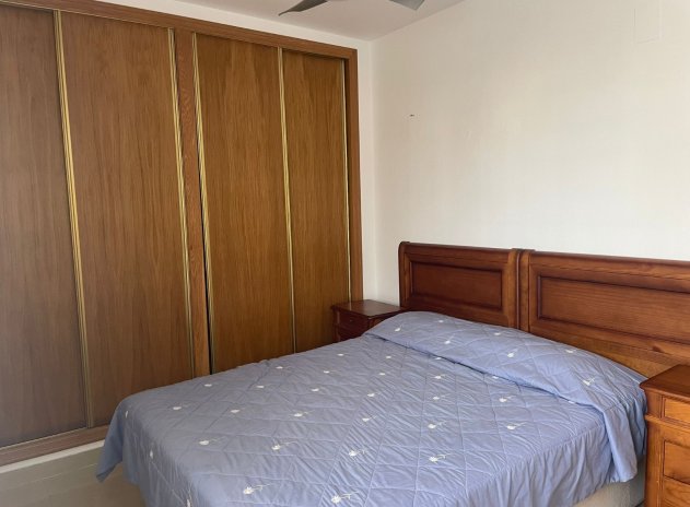 Resale - Apartment / flat - Orihuela - Villamartín