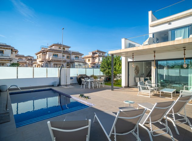 Resale - Villa - Orihuela Costa - Lomas de Cabo Roig