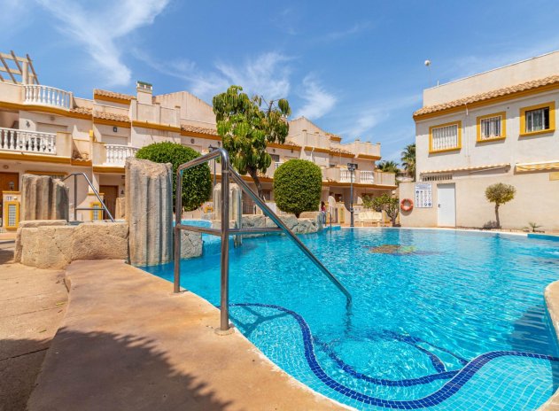 Wiederverkauf - Terraced house - Orihuela Costa - Cabo Roig