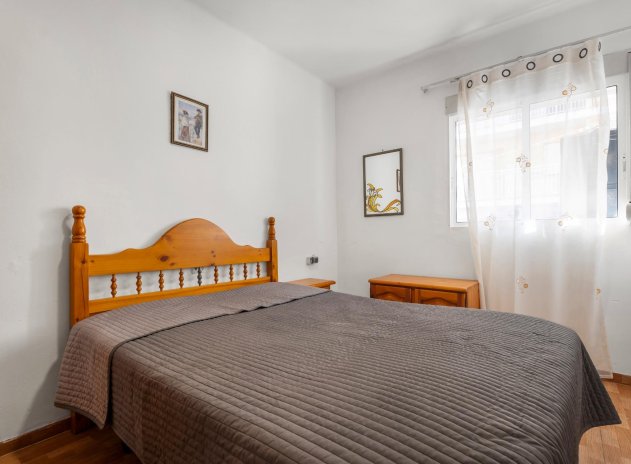 Reventa - Apartamento / piso - Torrevieja - Estacion de autobuses