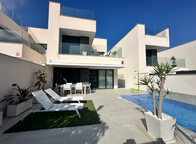 Resale - Villa - Benijofar - Costa Blanca